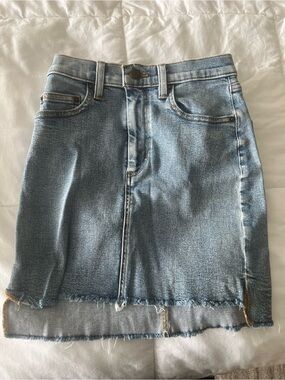 Wilfred Light Blue Denim Skirt with Contrast Stitching